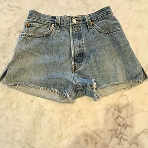 Levi’s 501 RE/DONE “The Short” Denim Cutoff Shorts Size 26